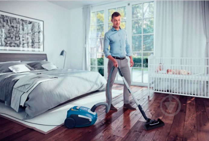 Пылесос Electrolux EUS8X3CB - фото 7