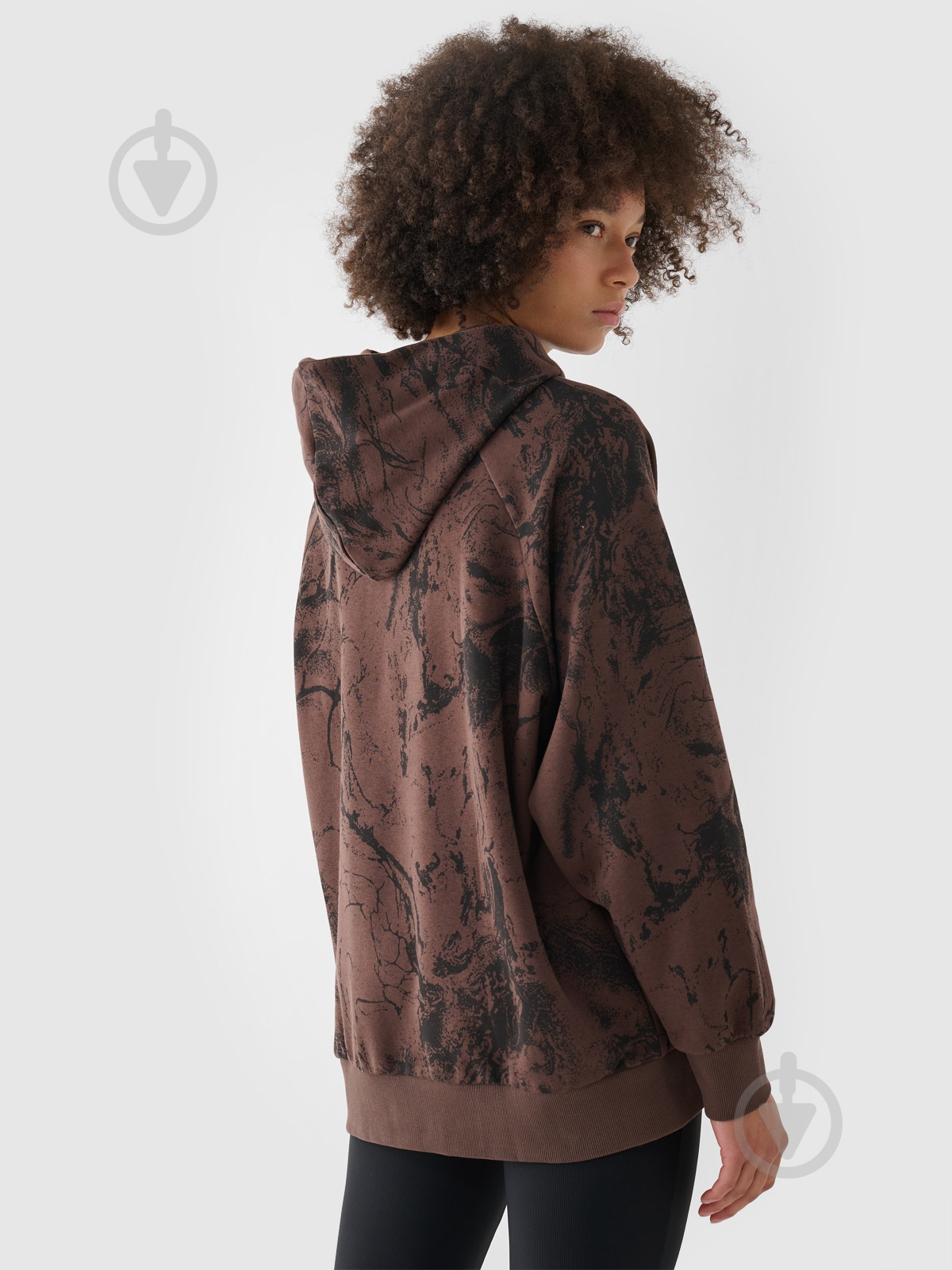 Джемпер 4F SWEATSHIRT F1308 4FWAW24TSWSF1308-90A р.L разноцветный - фото 2 Джемпер 4F SWEATSHIRT F1308 4FWAW24TSWSF1308-90A р.L разноцветный - фото 2