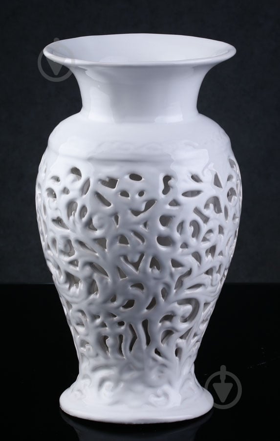 Ваза керамическая белая Элитная 26 см - фото 1