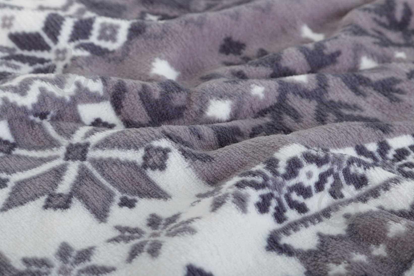 Плед Basic NY Snow-Flakes 150x190 см серый La Nuit - фото 5 Плед Basic NY Snow-Flakes 150x190 см серый La Nuit - фото 5