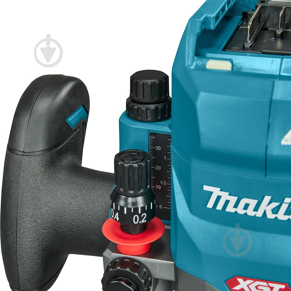 Фрезер Makita XGT 40 V MAX RP001GZ - фото 6