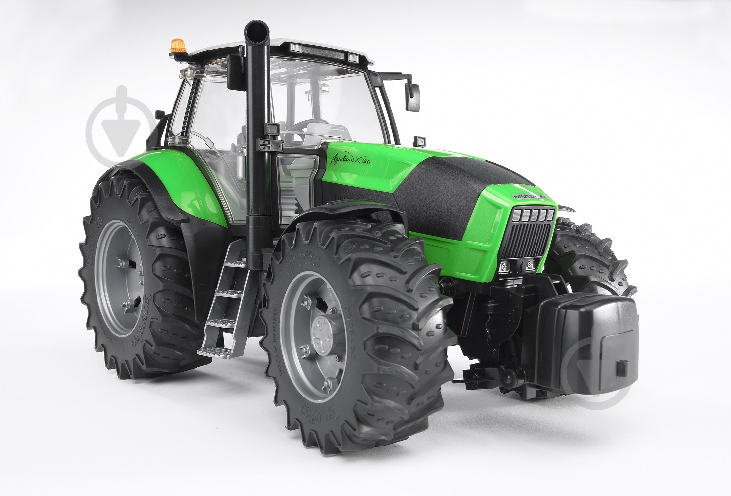 Трактор Bruder Deutz Argotron X720 1:16 03080 - фото 3 Трактор Bruder Deutz Argotron X720 1:16 03080 - фото 3