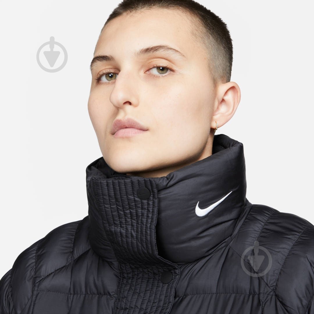 Куртка женская демисезонная Nike W NSW ESSNTL PRIMA PKA FB7670-010 р.XS черная - фото 3 Куртка женская демисезонная Nike W NSW ESSNTL PRIMA PKA FB7670-010 р.XS черная - фото 3