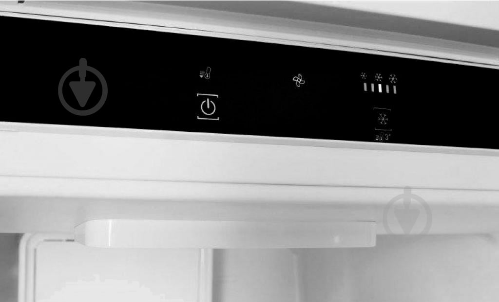 Встраиваемый холодильник Hotpoint BCB 7030 E C AA O3 - фото 3 Встраиваемый холодильник Hotpoint BCB 7030 E C AA O3 - фото 3