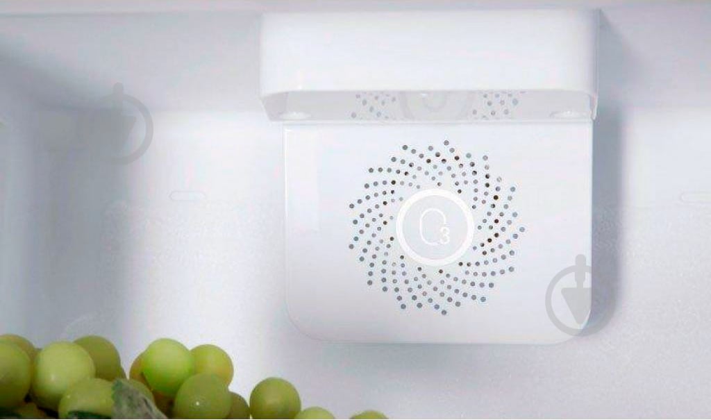 Встраиваемый холодильник Hotpoint BCB 7030 E C AA O3 - фото 4 Встраиваемый холодильник Hotpoint BCB 7030 E C AA O3 - фото 4