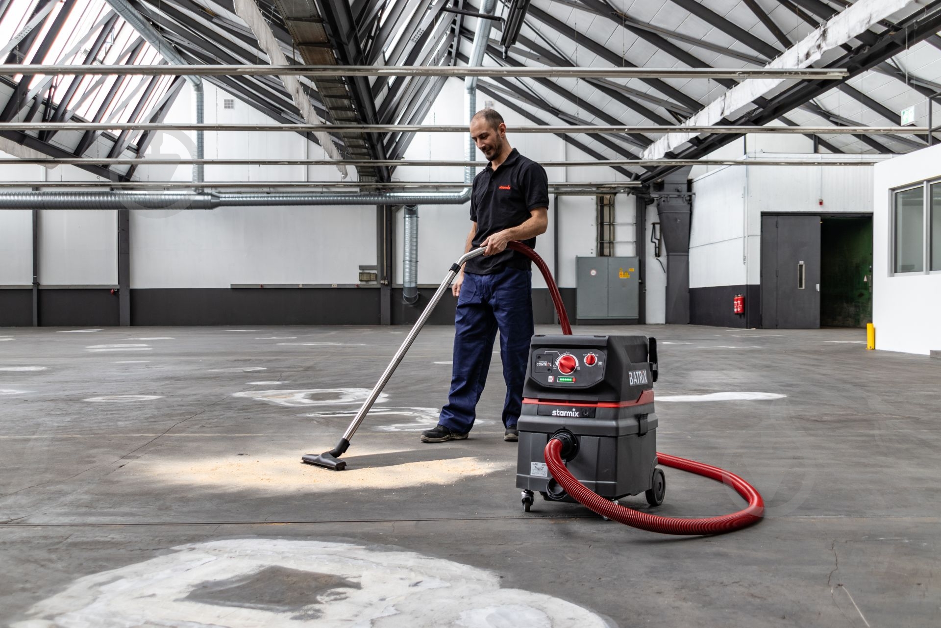 Пылесос Starmix BATRIX М36-18V (акум) 100777 - фото 5 Пылесос Starmix BATRIX М36-18V (акум) 100777 - фото 5