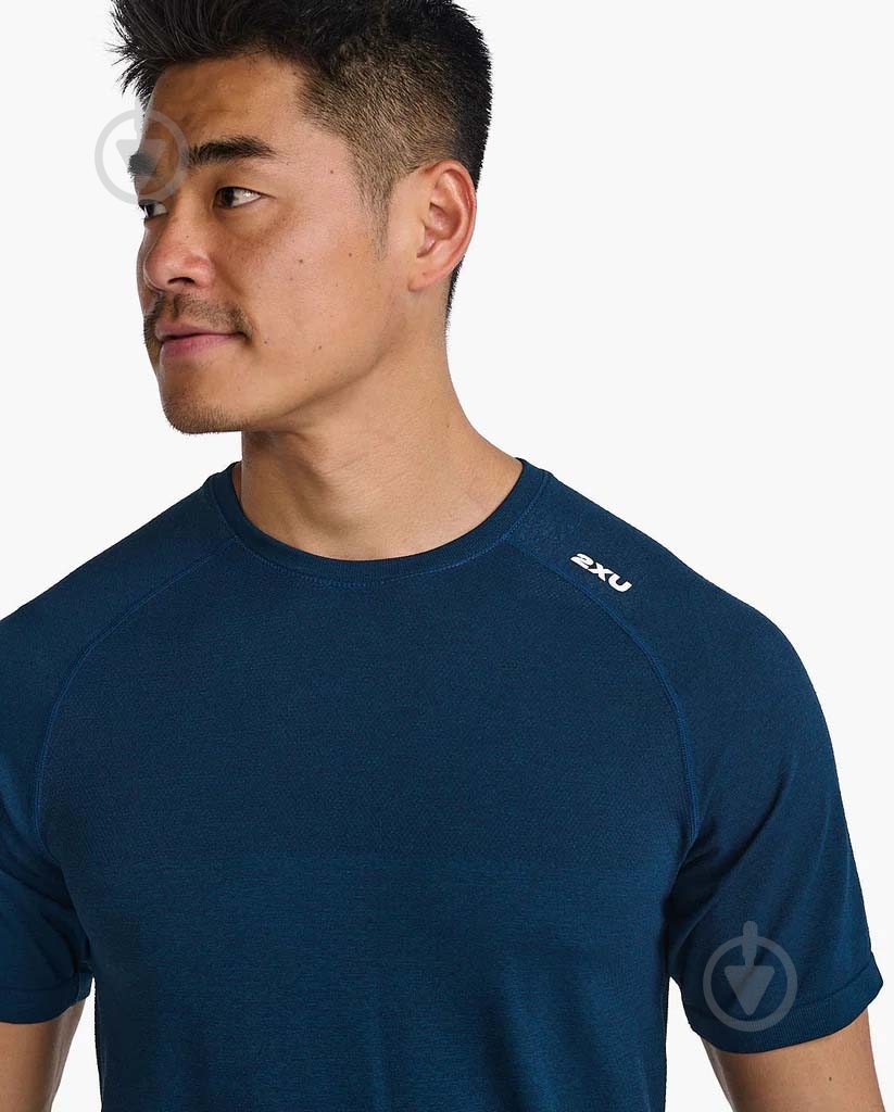 Футболка 2XU Motion Tech Tee MR7226a_MNL/MDN р.S синий - фото 2 Футболка 2XU Motion Tech Tee MR7226a_MNL/MDN р.S синий - фото 2