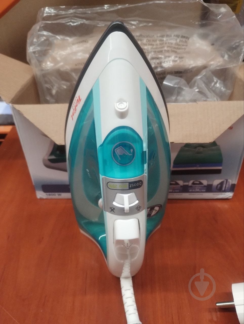 УЦЕНКА! Утюг Tefal FV1710E0 (УЦ №3389) - фото 13 УЦЕНКА! Утюг Tefal FV1710E0 (УЦ №3389) - фото 13