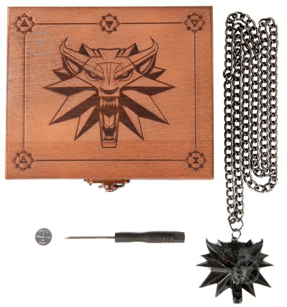 Значок JINX Witcher 3 LED Eyes Medallion (85527) - фото 4 Значок JINX Witcher 3 LED Eyes Medallion (85527) - фото 4