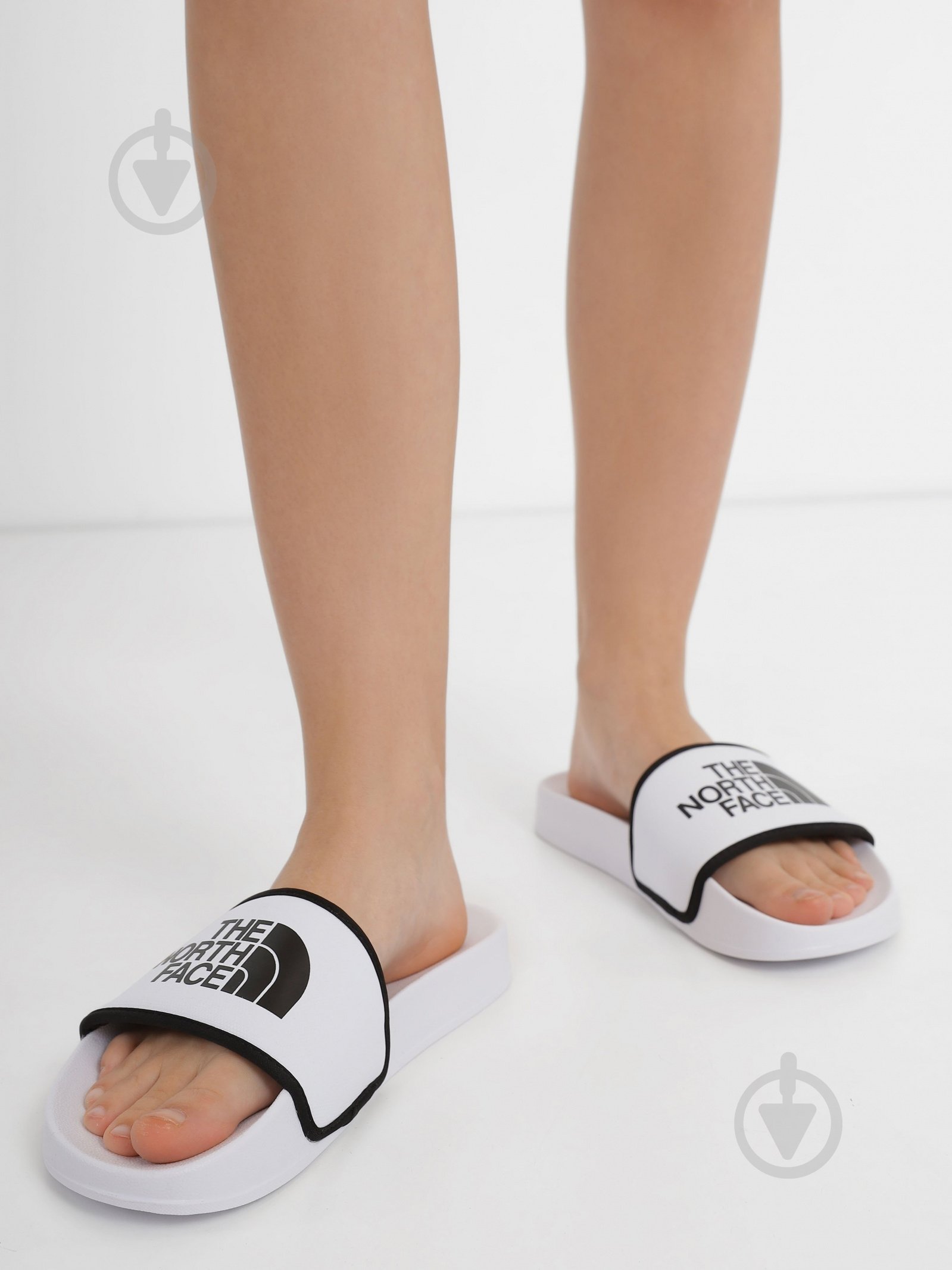 Тапочки THE NORTH FACE W BASE CAMP SLIDE III NF0A4T2SLA9 р.36 белый - фото 6