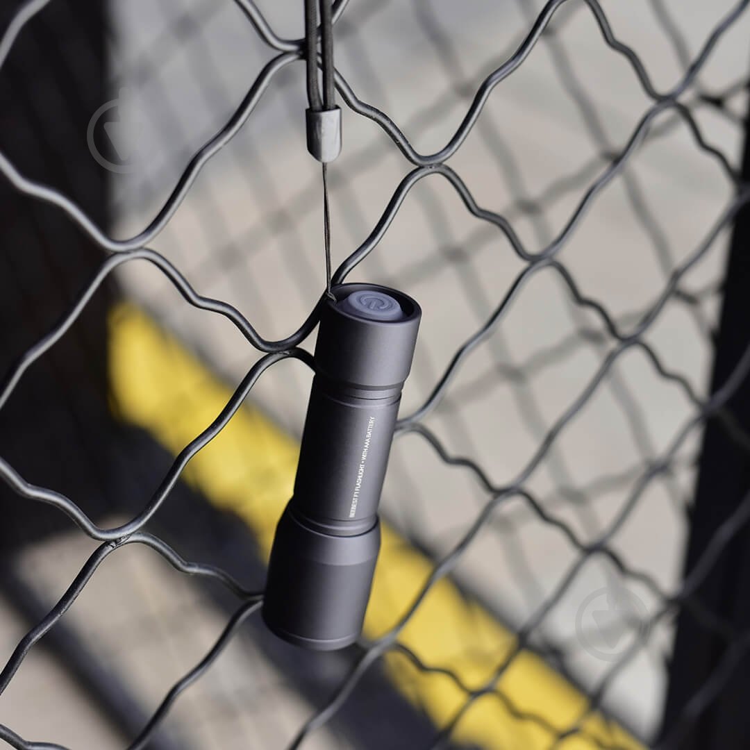 Фонарик Beebest Extreme bee portable flashlight F1 250 Lm black 6971389250208 - фото 5 Фонарик Beebest Extreme bee portable flashlight F1 250 Lm black 6971389250208 - фото 5