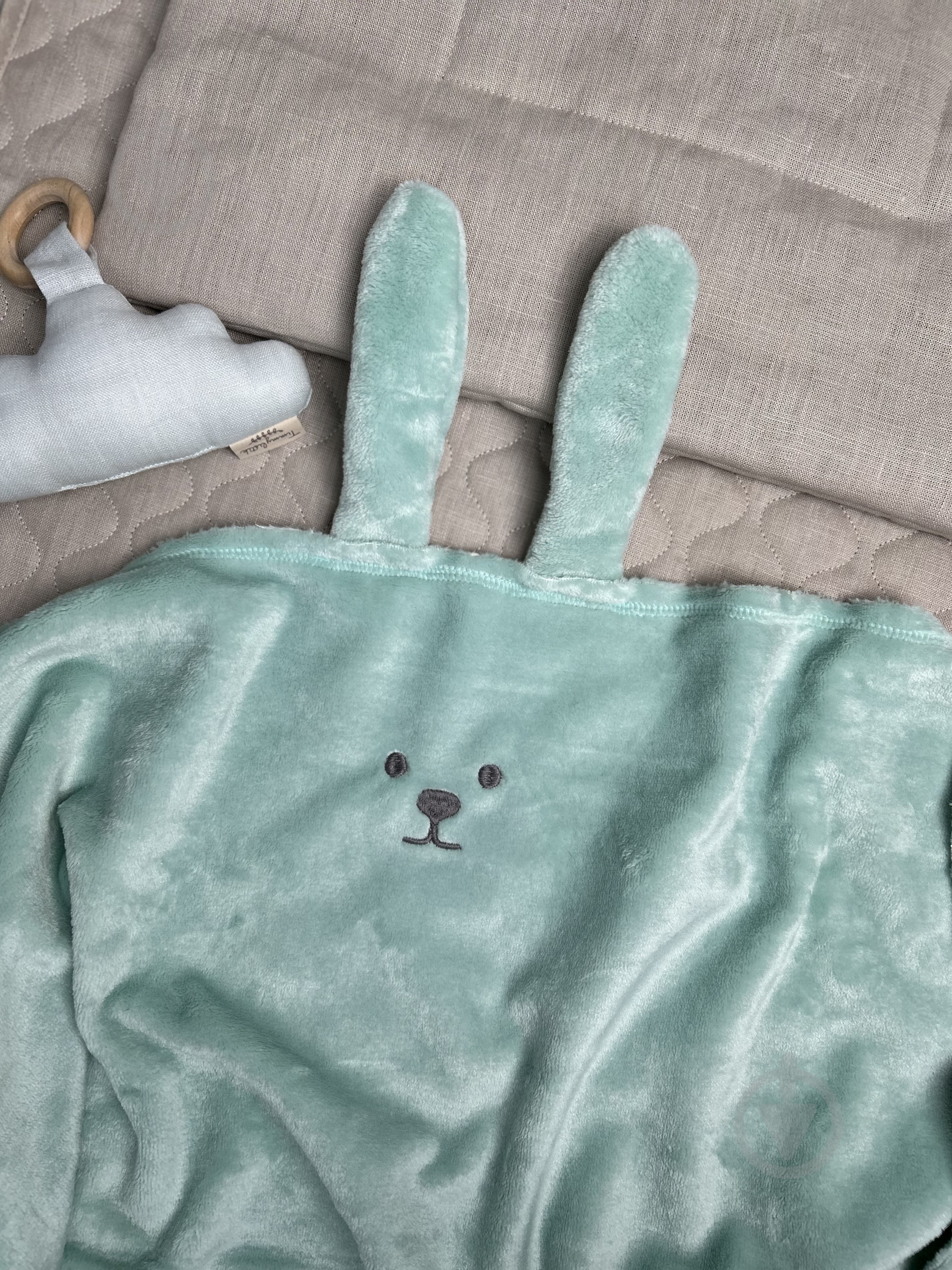 Плед Sasha Зайчик 80x80 см ментоловый - фото 2