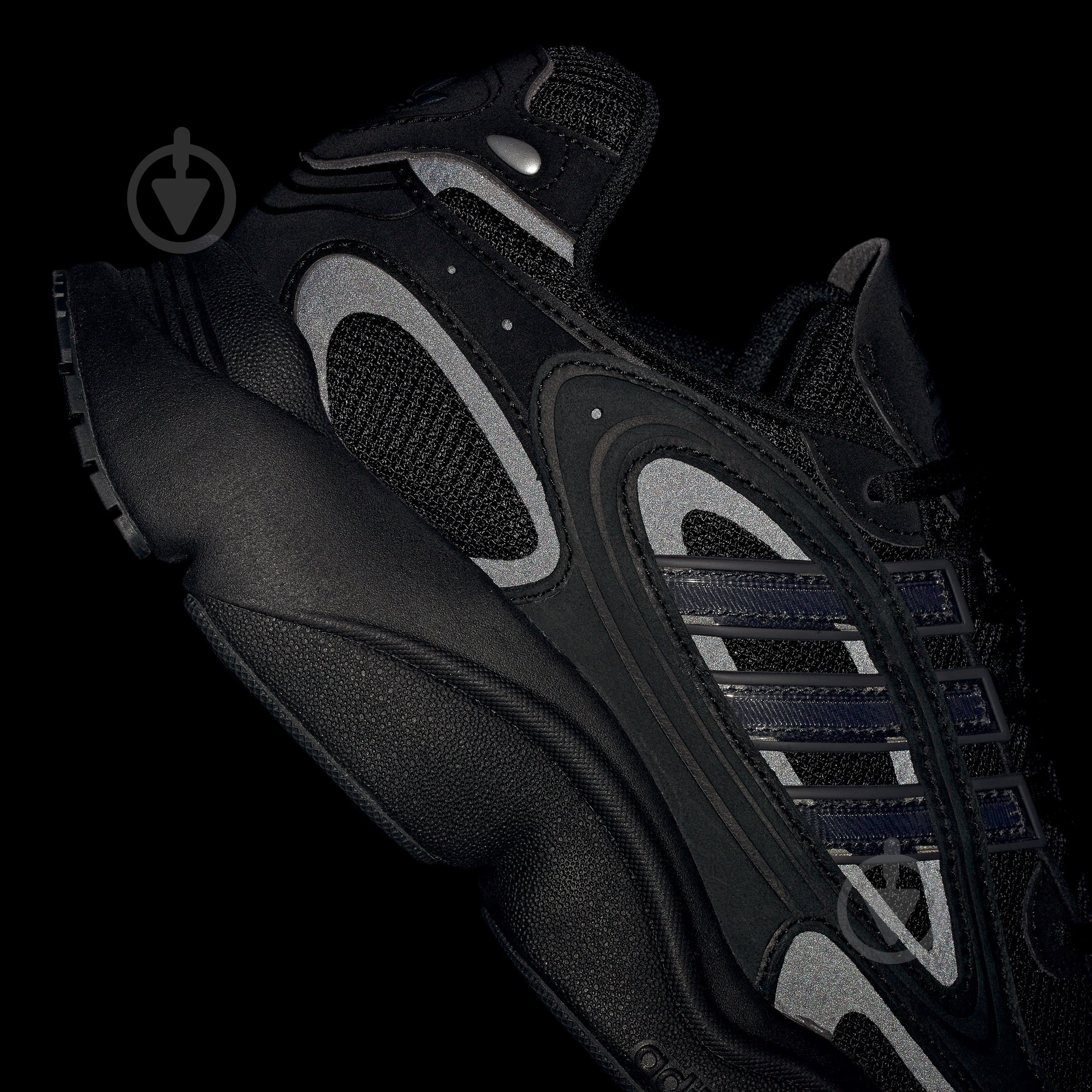 Кросівки чоловічі демісезонні Adidas OZMILLEN IF9601 р.41 1/3 чорні - фото 10