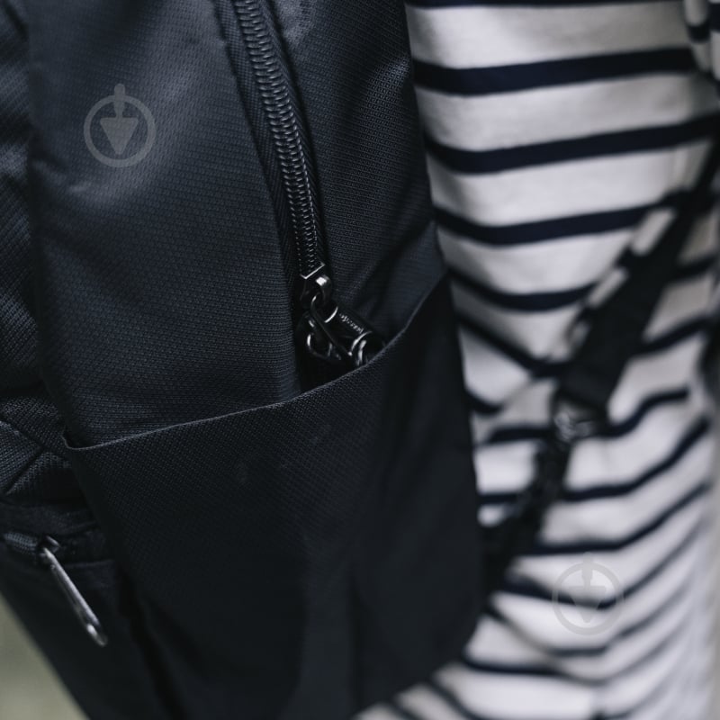 Рюкзак Pacsafe Daysafe backpack 13" black (20520100) - фото 5 Рюкзак Pacsafe Daysafe backpack 13" black (20520100) - фото 5