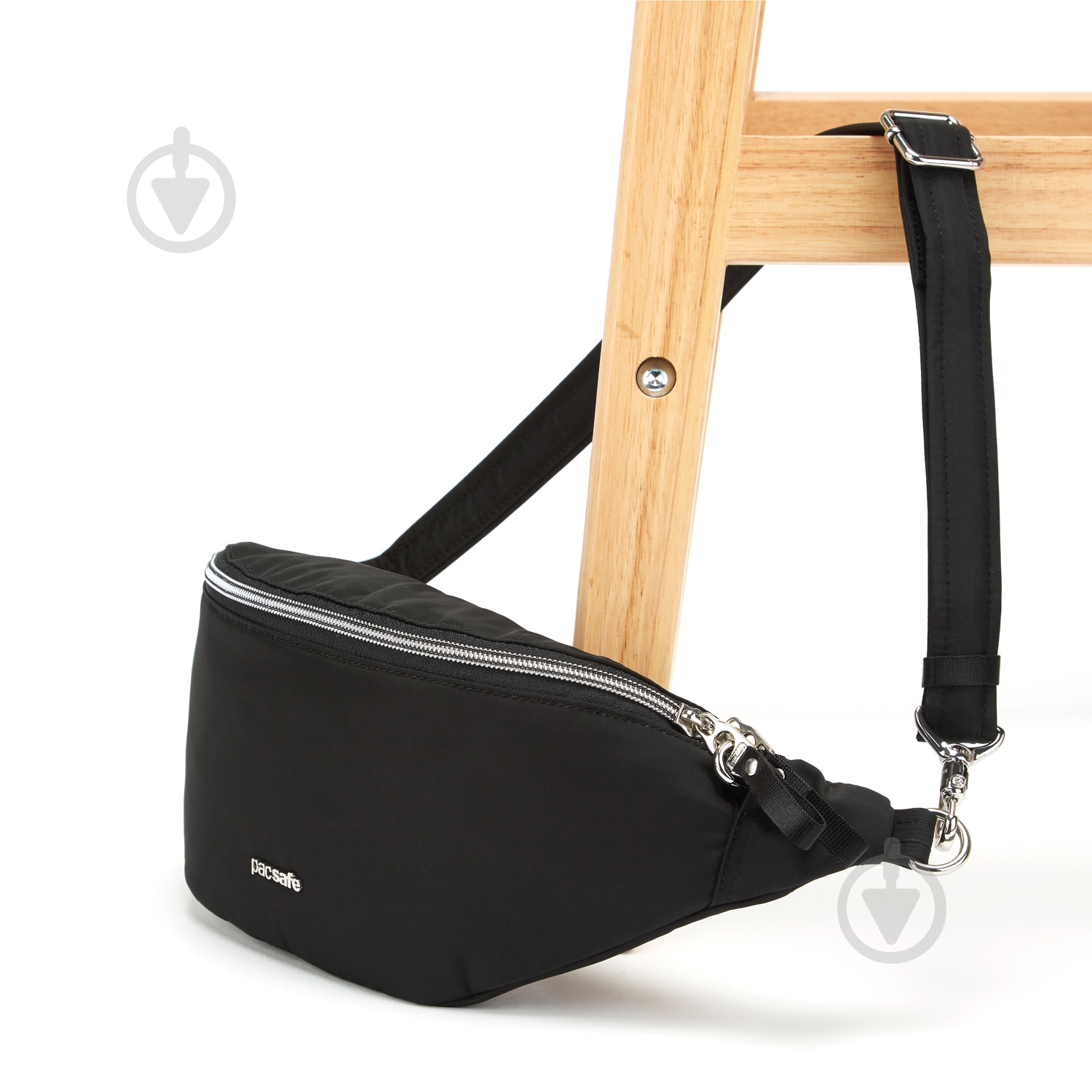 Сумка Pacsafe Сумка Stylesafe Sling Pack black (20635100) - фото 5 Сумка Pacsafe Сумка Stylesafe Sling Pack black (20635100) - фото 5