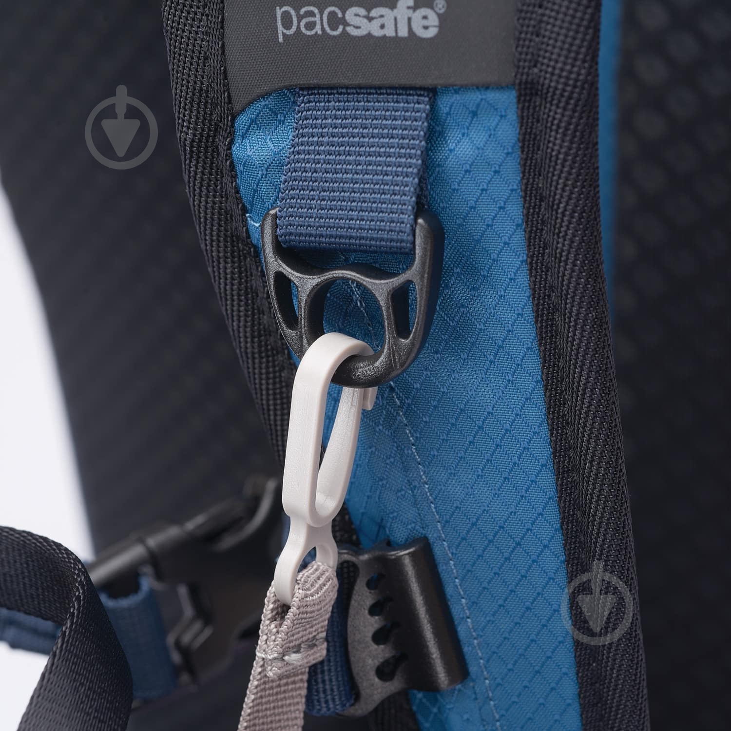 Рюкзак Pacsafe Venturesafe X18 blue (60515626) - фото 4 Рюкзак Pacsafe Venturesafe X18 blue (60515626) - фото 4