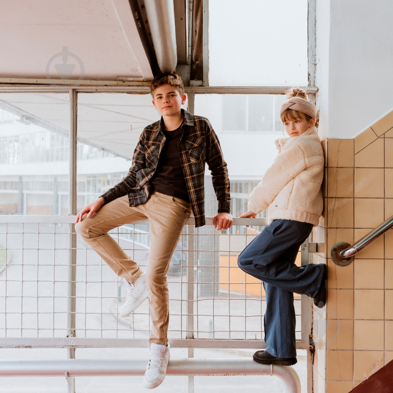 Штаны для девочек NWM р.146 темно-синий Q52021-1 - фото 3 Штаны для девочек NWM р.146 темно-синий Q52021-1 - фото 3