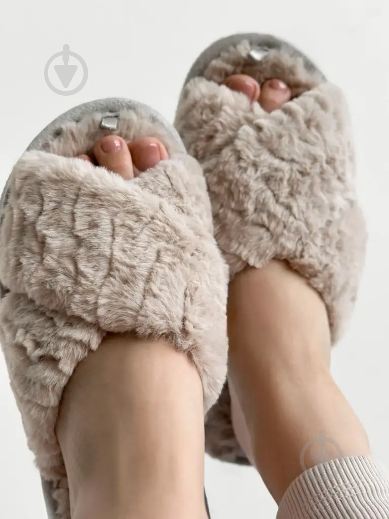 Тапки домашние Twins меховые перекрест 15120 р.36/37 бежевый - фото 2 Тапки домашние Twins меховые перекрест 15120 р.36/37 бежевый - фото 2