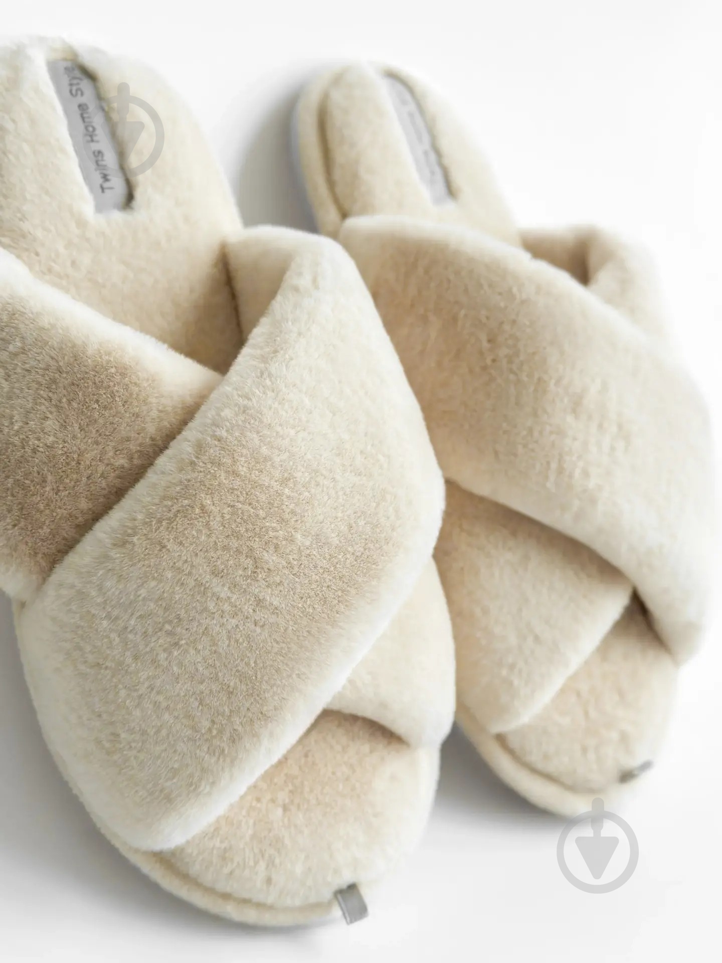 Тапки домашние Twins меховые перекрест 15126 р.40 молочный - фото 2 Тапки домашние Twins меховые перекрест 15126 р.40 молочный - фото 2