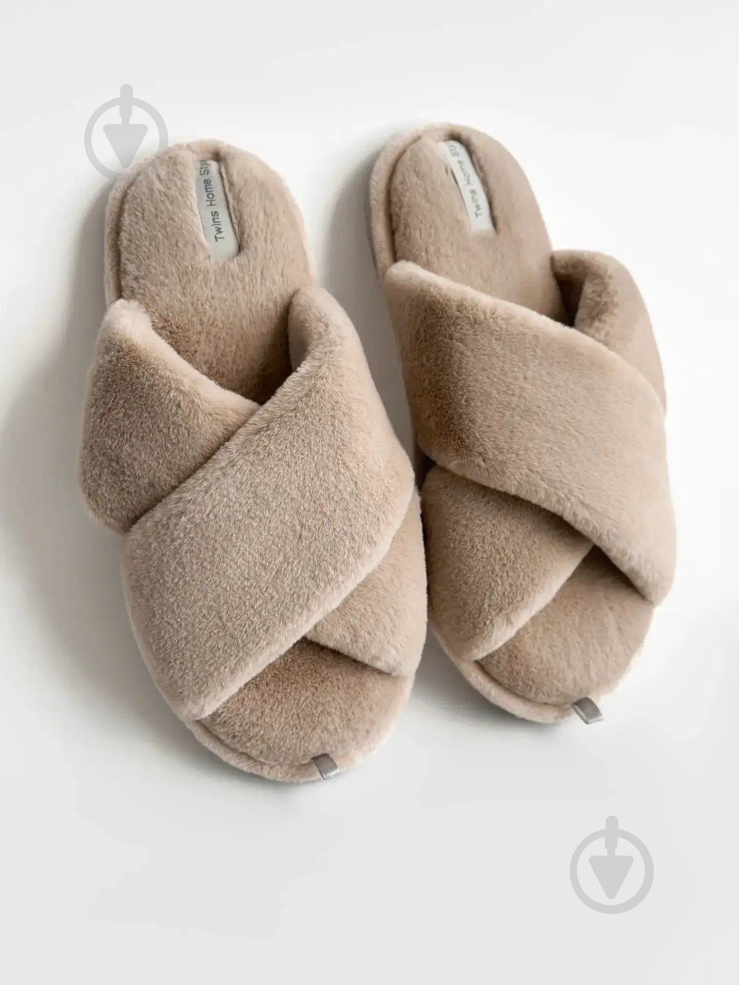 Тапки домашние Twins меховые перекрест 15130 р.40 бежевый - фото 2 Тапки домашние Twins меховые перекрест 15130 р.40 бежевый - фото 2