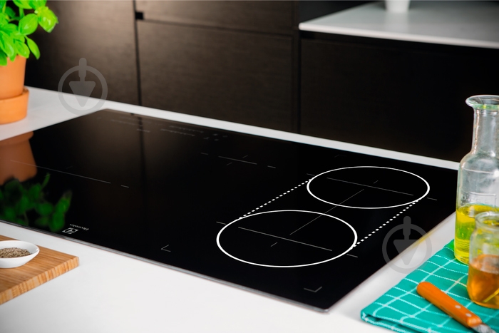Варильна поверхня індукційна Electrolux EHI6340FOK - фото 3