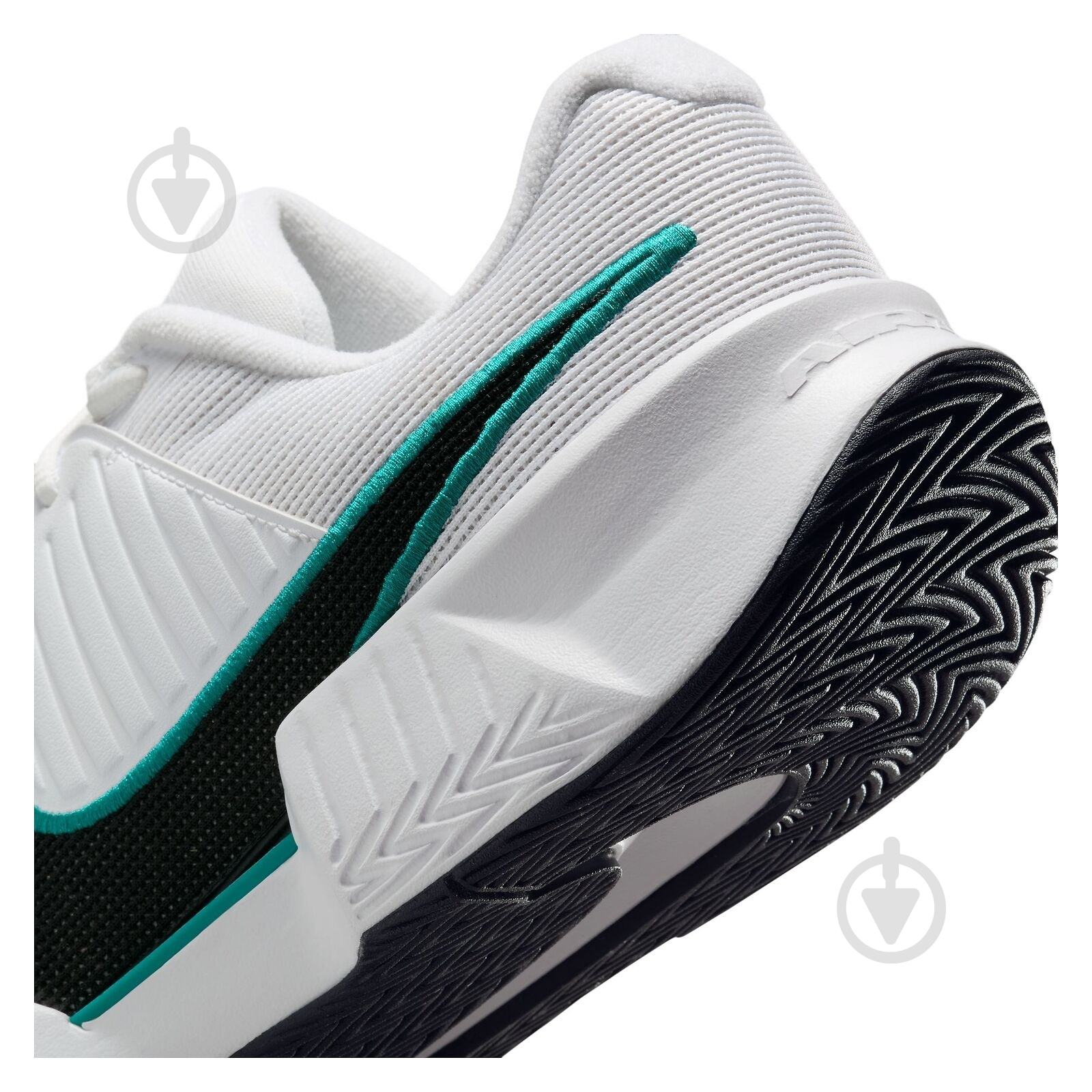 Кроссовки мужские Nike GP Challenge Pro FB3145-104 р.47 белые - фото 8