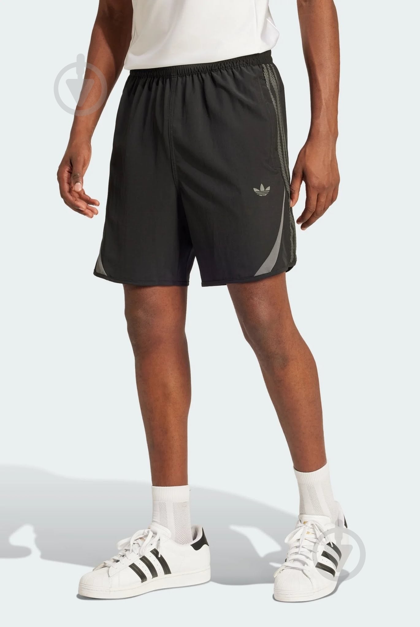 Шорты Adidas SUPERNOVA SHO JD0053 р. M черный - фото 1