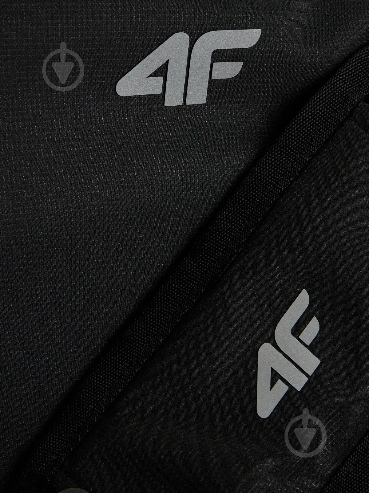 Сумка 4F Training Bag U111 4FWSS27ATBAU111-20S чорний - фото 2 Сумка 4F Training Bag U111 4FWSS27ATBAU111-20S чорний - фото 2