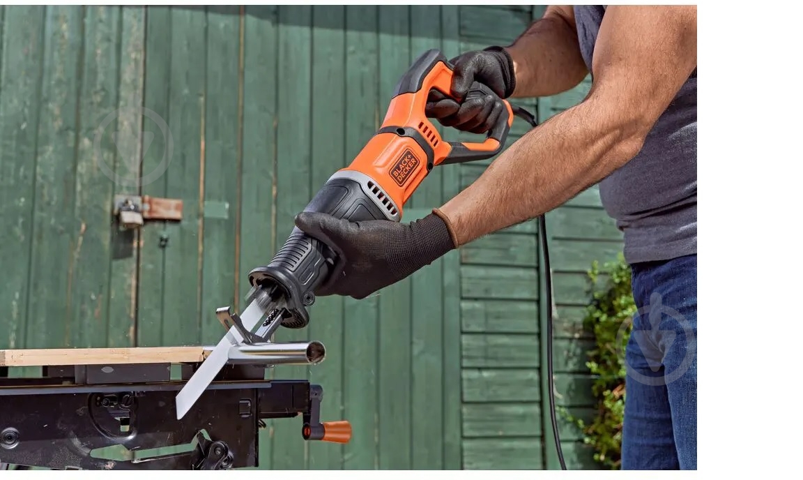 Пила сабельная Black+Decker BES301 - фото 4