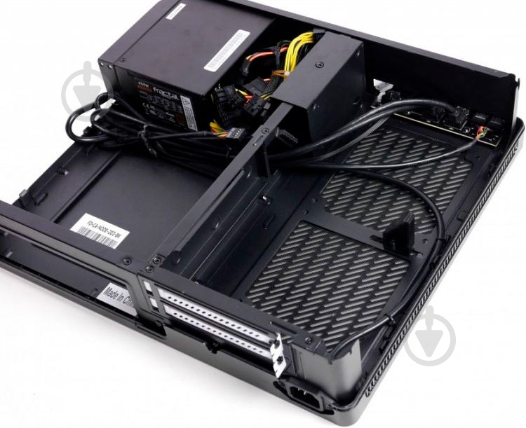 Корпус Fractal Design Node 202 - фото 7