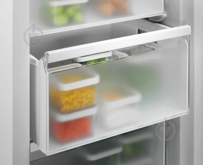 Встраиваемая морозильная камера Electrolux EUN7NE18S - фото 5