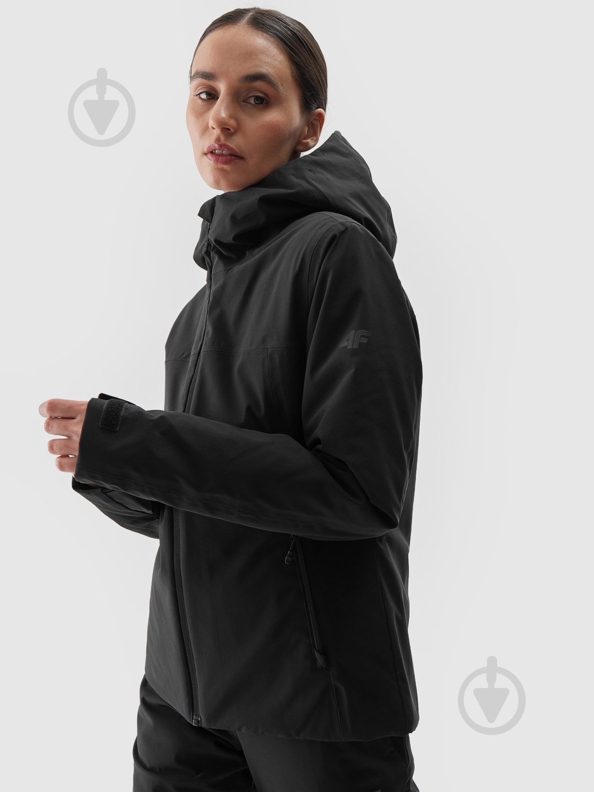Куртка жіноча зимова 4F TECHNICAL JACKET F572 4FWAW24TTJAF572-20S р.M чорна - фото 1