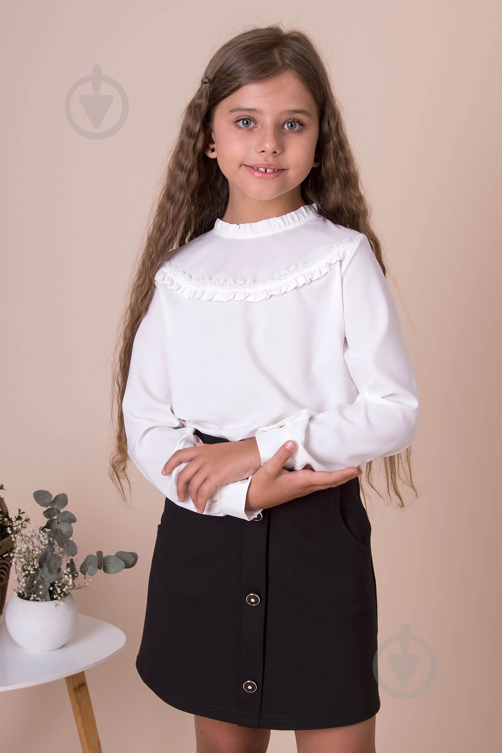 Блуза Mevis 01 р.134 молочный 4919 - фото 1 Блуза Mevis 01 р.134 молочный 4919 - фото 1
