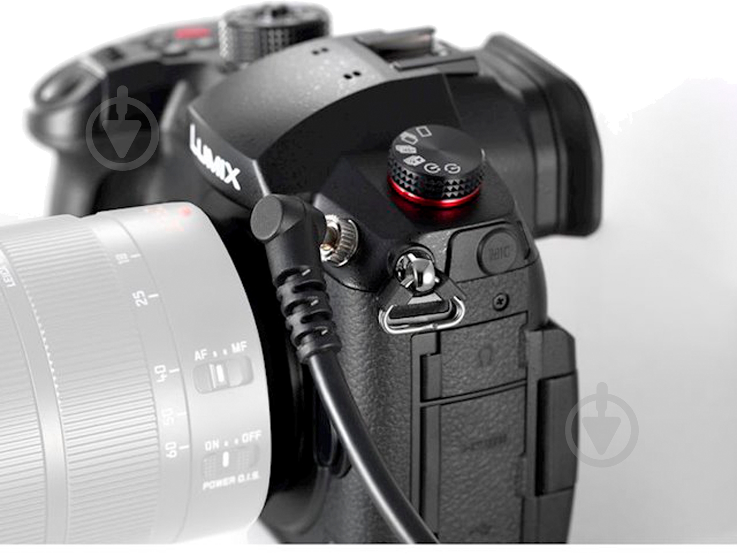 Фотоапарат Panasonic Lumix DMC-GH5S black BODY (DC-GH5SEE-K) - фото 4