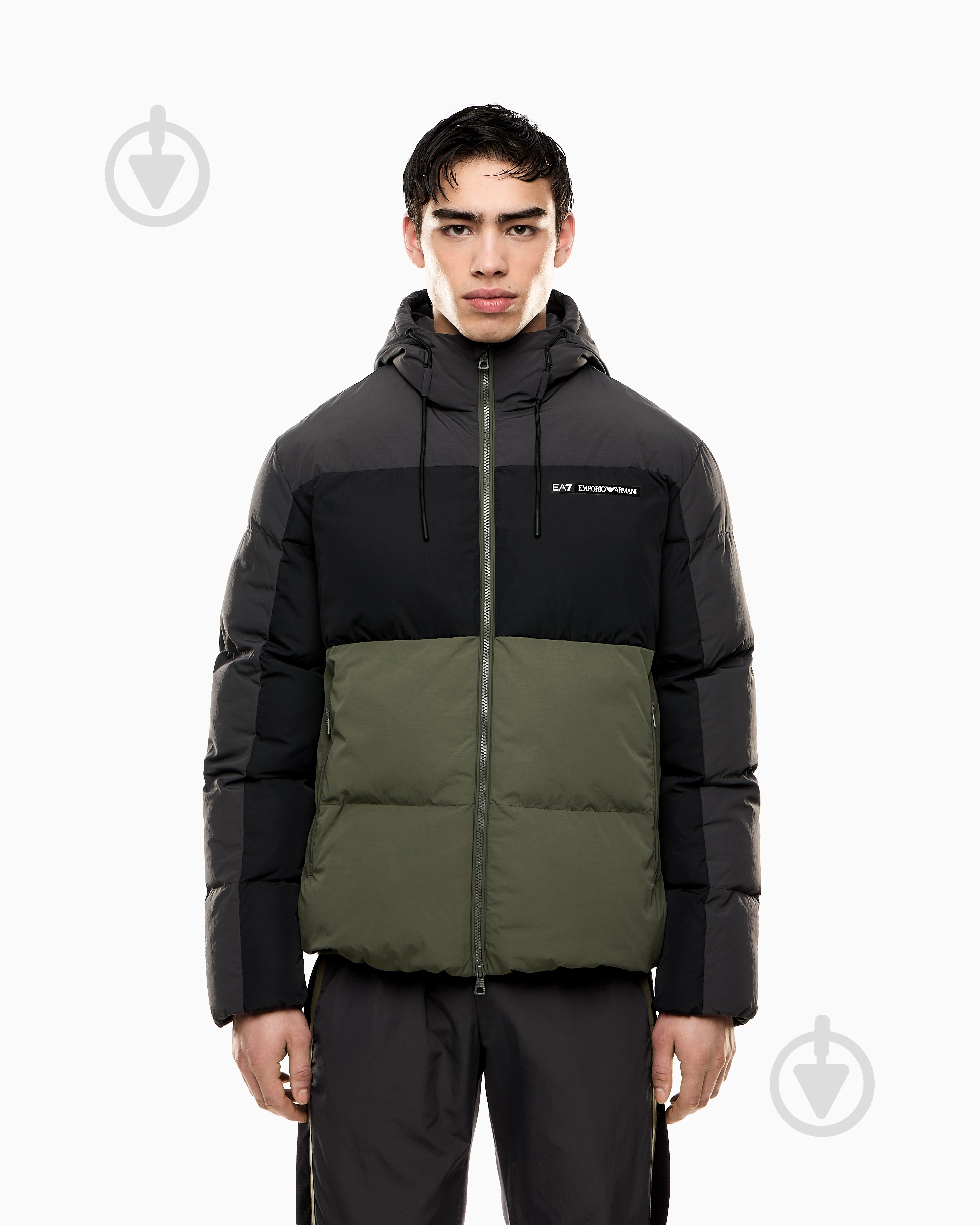 Куртка EA7 ATHLETIC COLOUR BLOCK M PUFFY JACKET 7M000946-AF13190-U8100 р.L - фото 1 Куртка EA7 ATHLETIC COLOUR BLOCK M PUFFY JACKET 7M000946-AF13190-U8100 р.L - фото 1