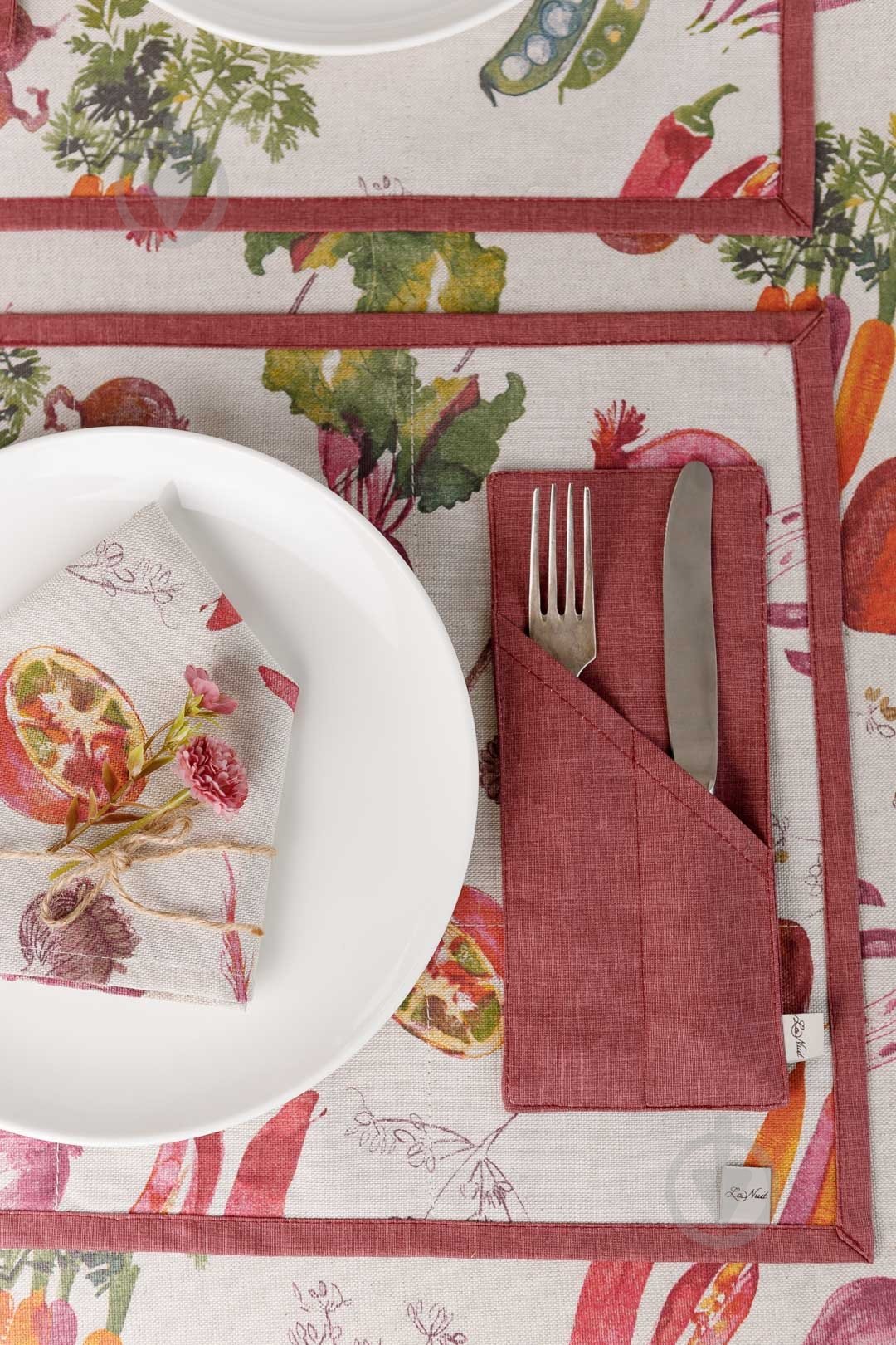 Чехол для приборов La Nuit "Овощи" Марсала 10x24 см - фото 8 Чехол для приборов La Nuit "Овощи" Марсала 10x24 см - фото 8