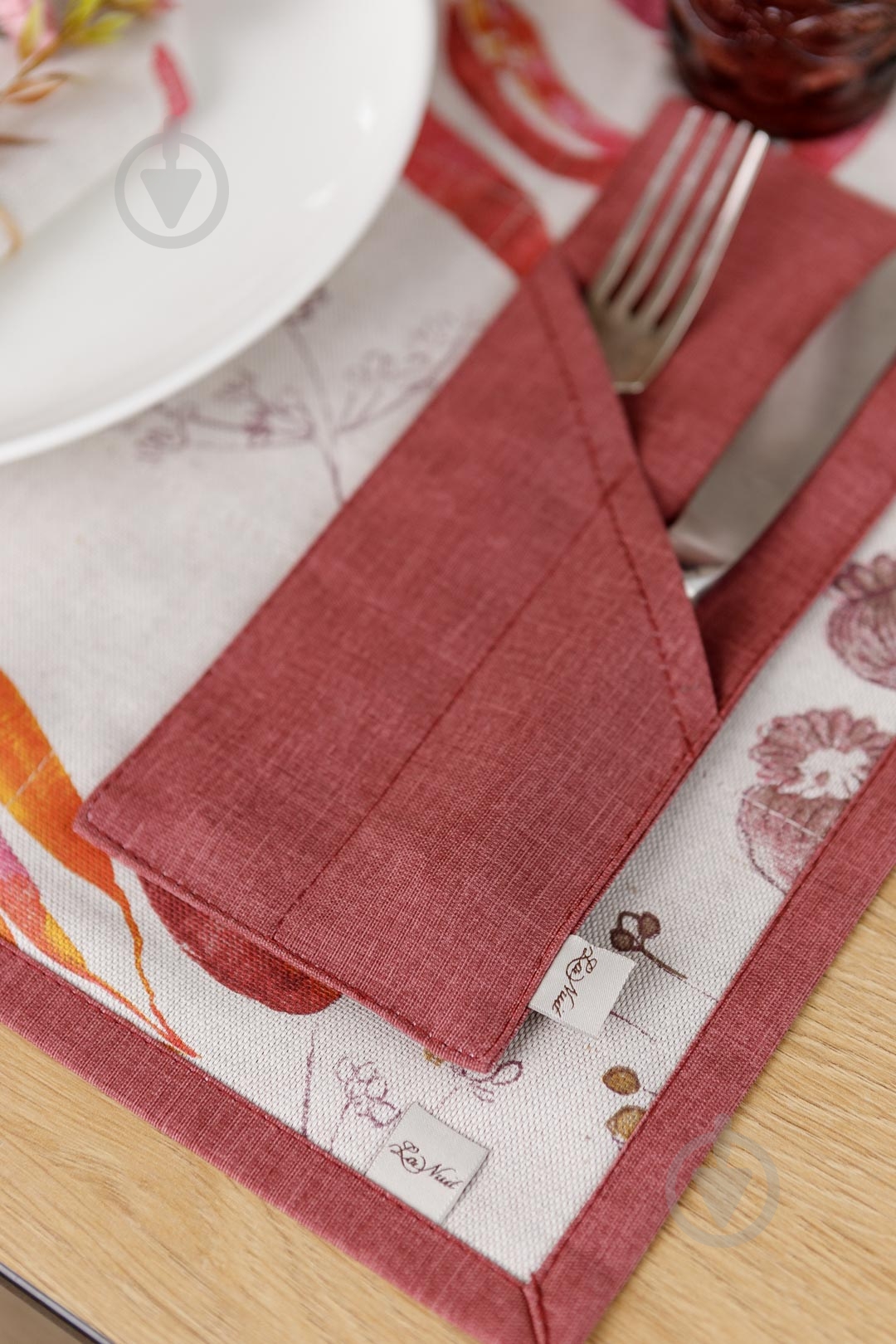 Чехол для приборов La Nuit "Овощи" Марсала 10x24 см - фото 3 Чехол для приборов La Nuit "Овощи" Марсала 10x24 см - фото 3