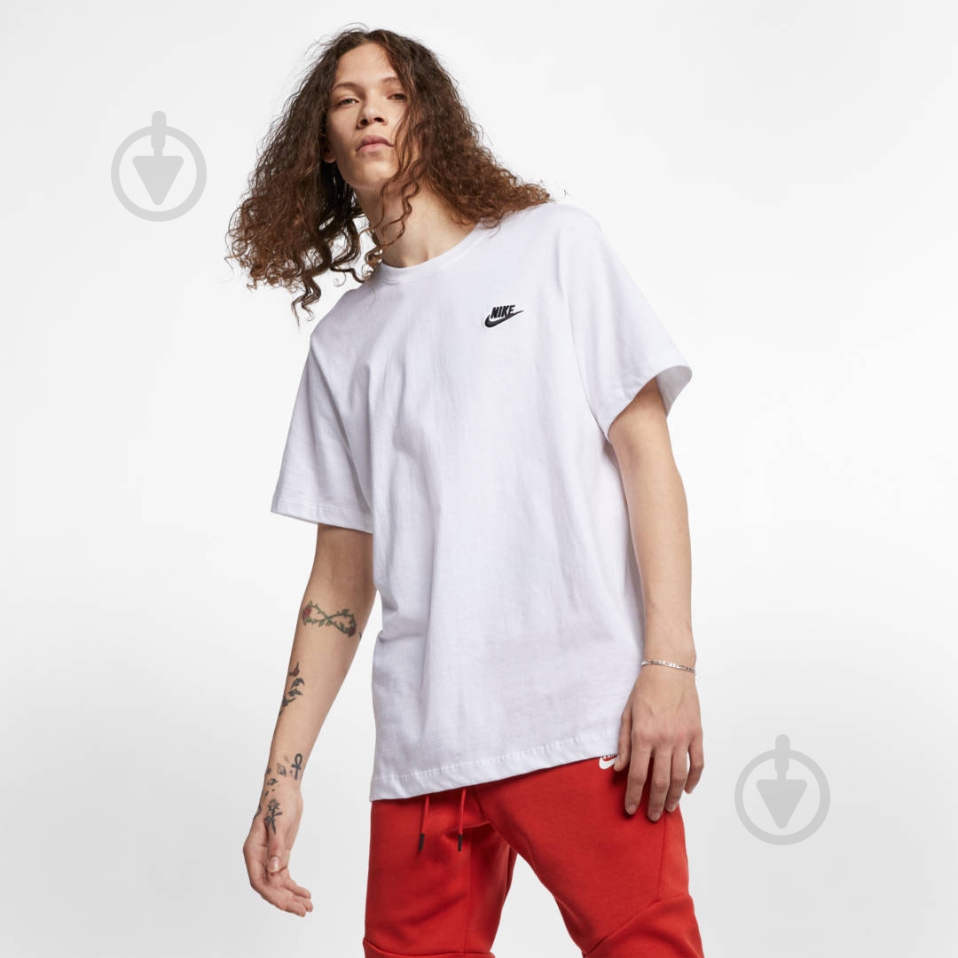 Футболка Nike M NSW CLUB TEE AR4997-101 р.XS білий - фото 1