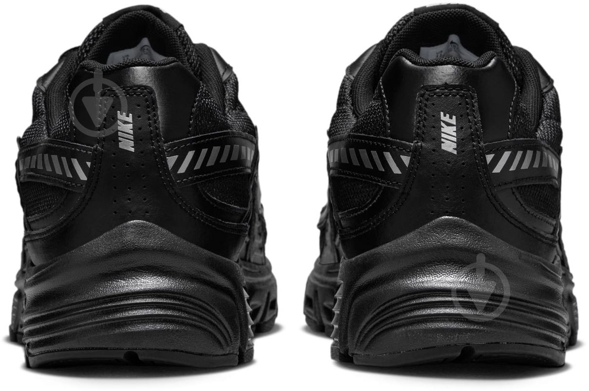 Кросівки чоловічі демісезонні Nike Initiator IB4595-001 р.41 чорні - фото 6 Кросівки чоловічі демісезонні Nike Initiator IB4595-001 р.41 чорні - фото 6