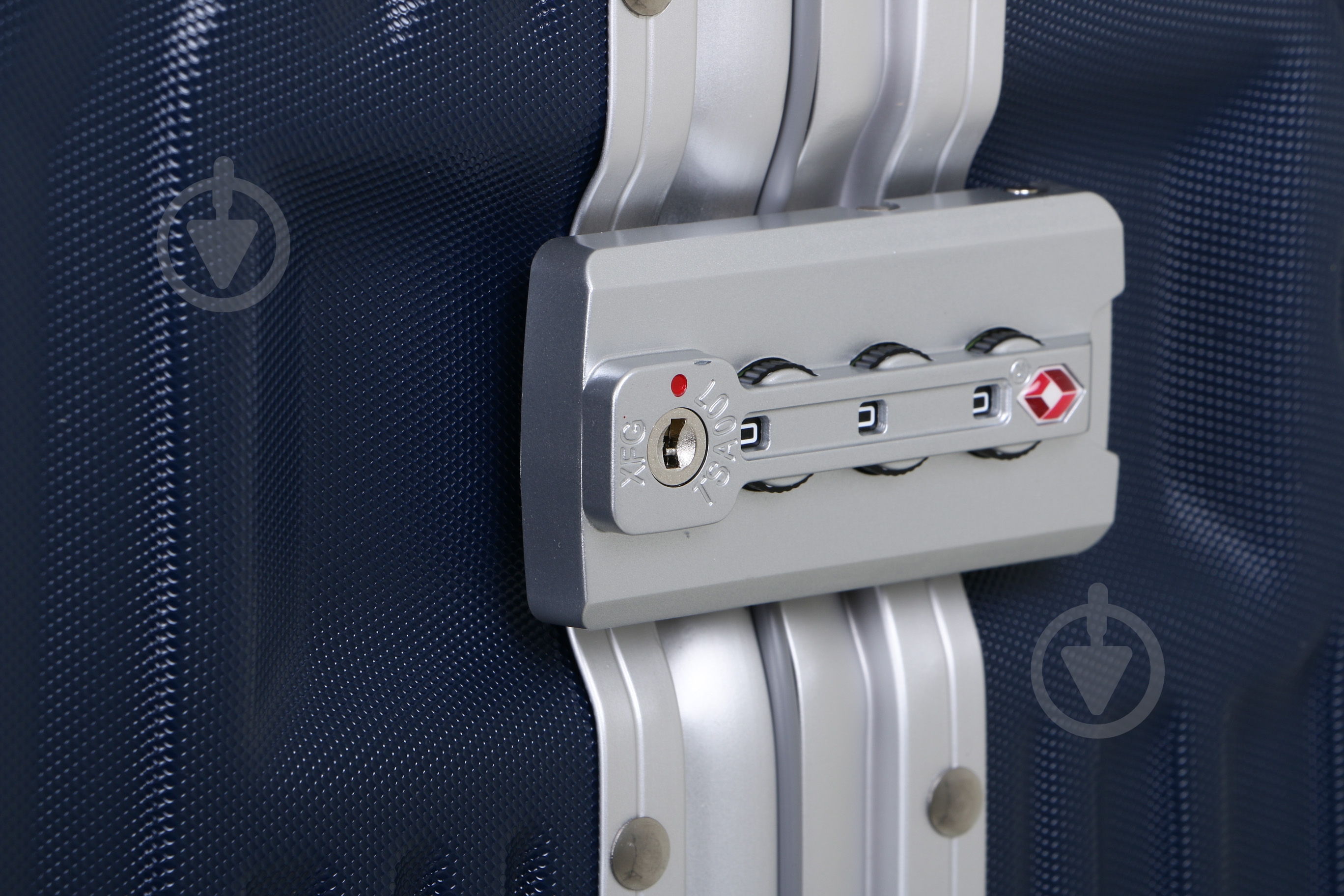 Чемодан Indigo HF19001 синий 49х34х22 см - фото 6