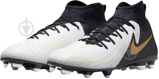 Бутси Nike Phantom Luna 2 Club FJ2558-100 р.38,5 біло-чорний - фото 3