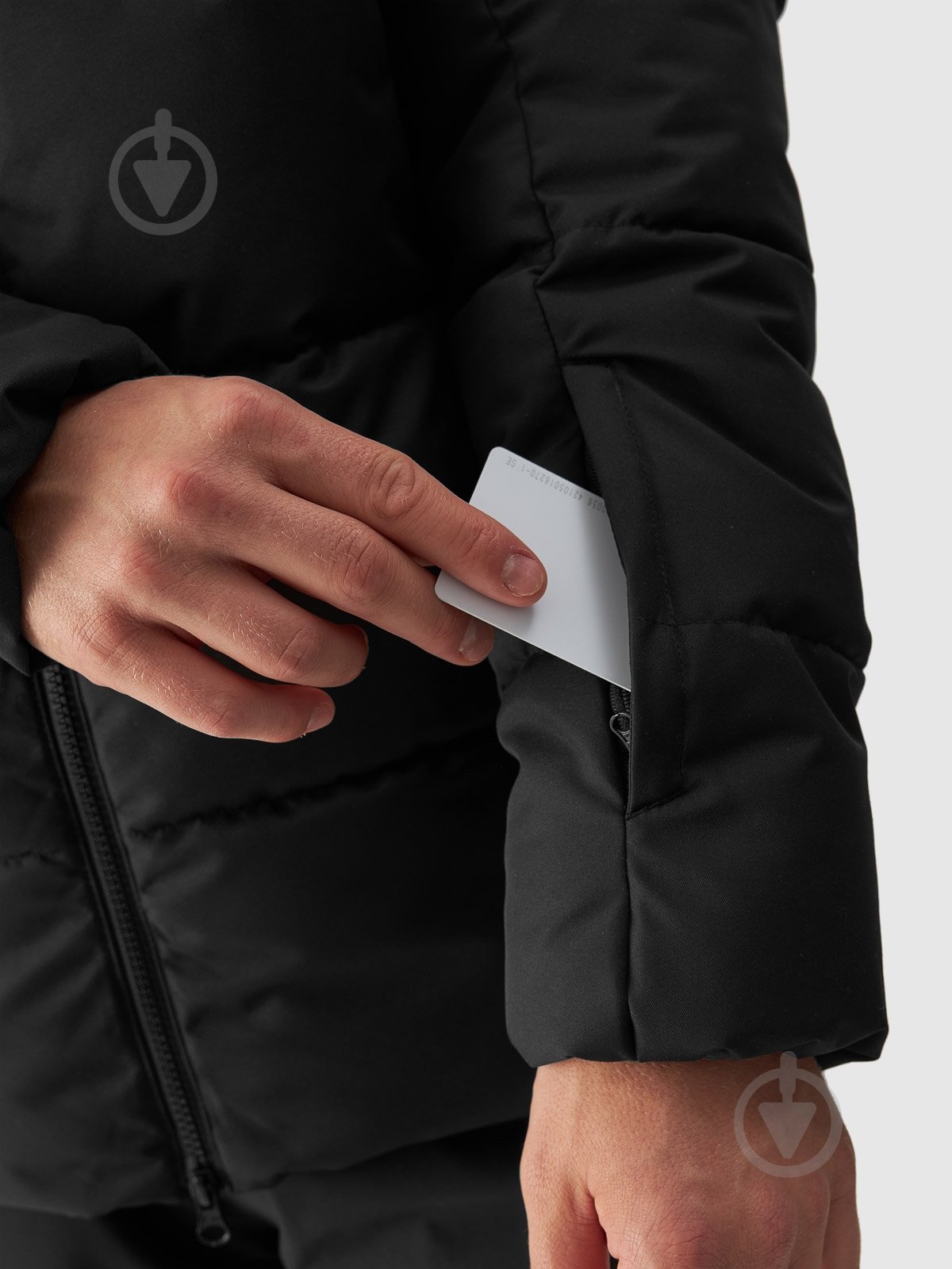 Куртка мужская зимняя 4F TECHNICAL JACKET M580 4FWAW24TTJAM580-20S р.XL черная - фото 6 Куртка мужская зимняя 4F TECHNICAL JACKET M580 4FWAW24TTJAM580-20S р.XL черная - фото 6