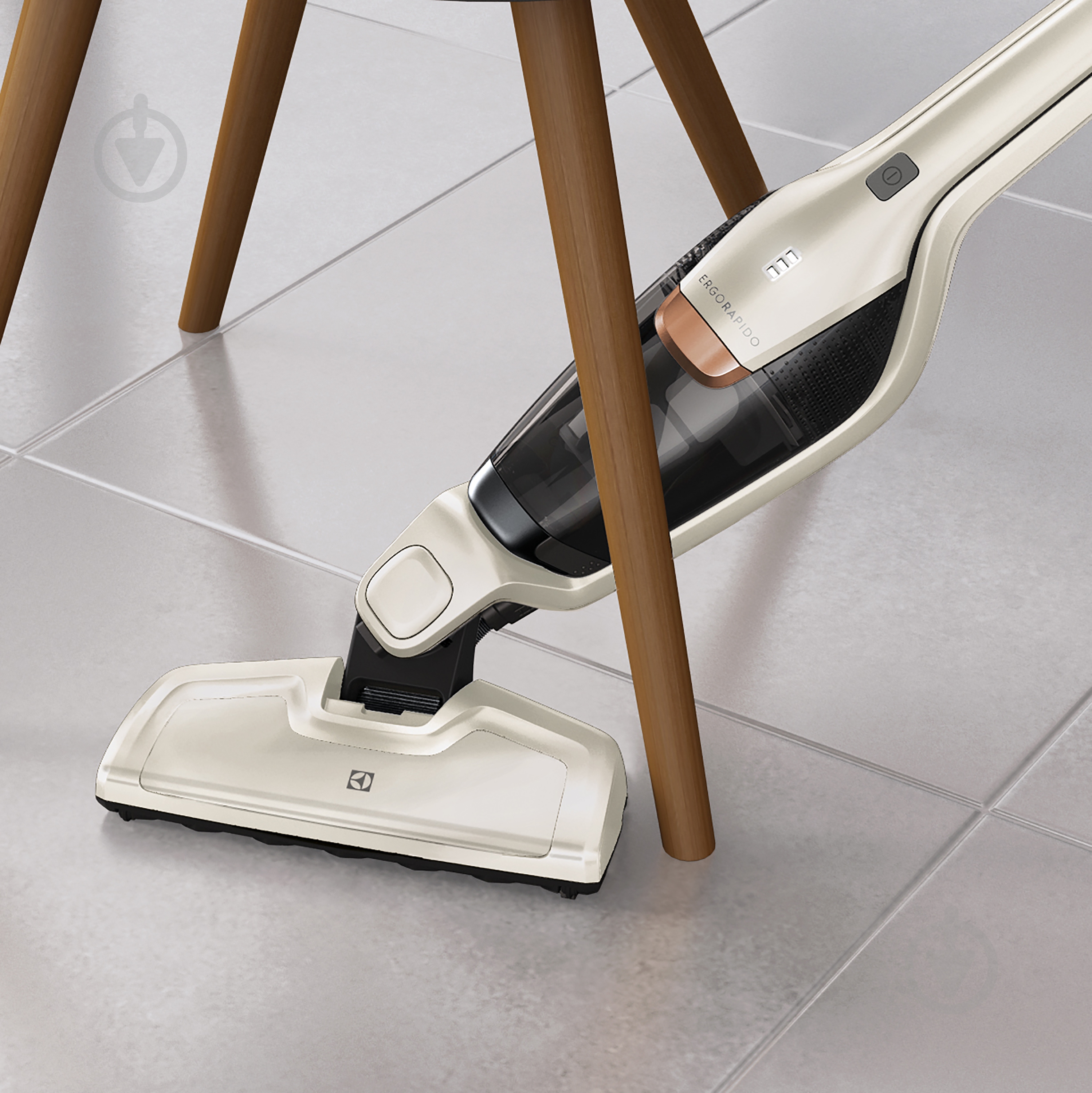 Пылесос аккумуляторный Electrolux EERC73SW white - фото 3