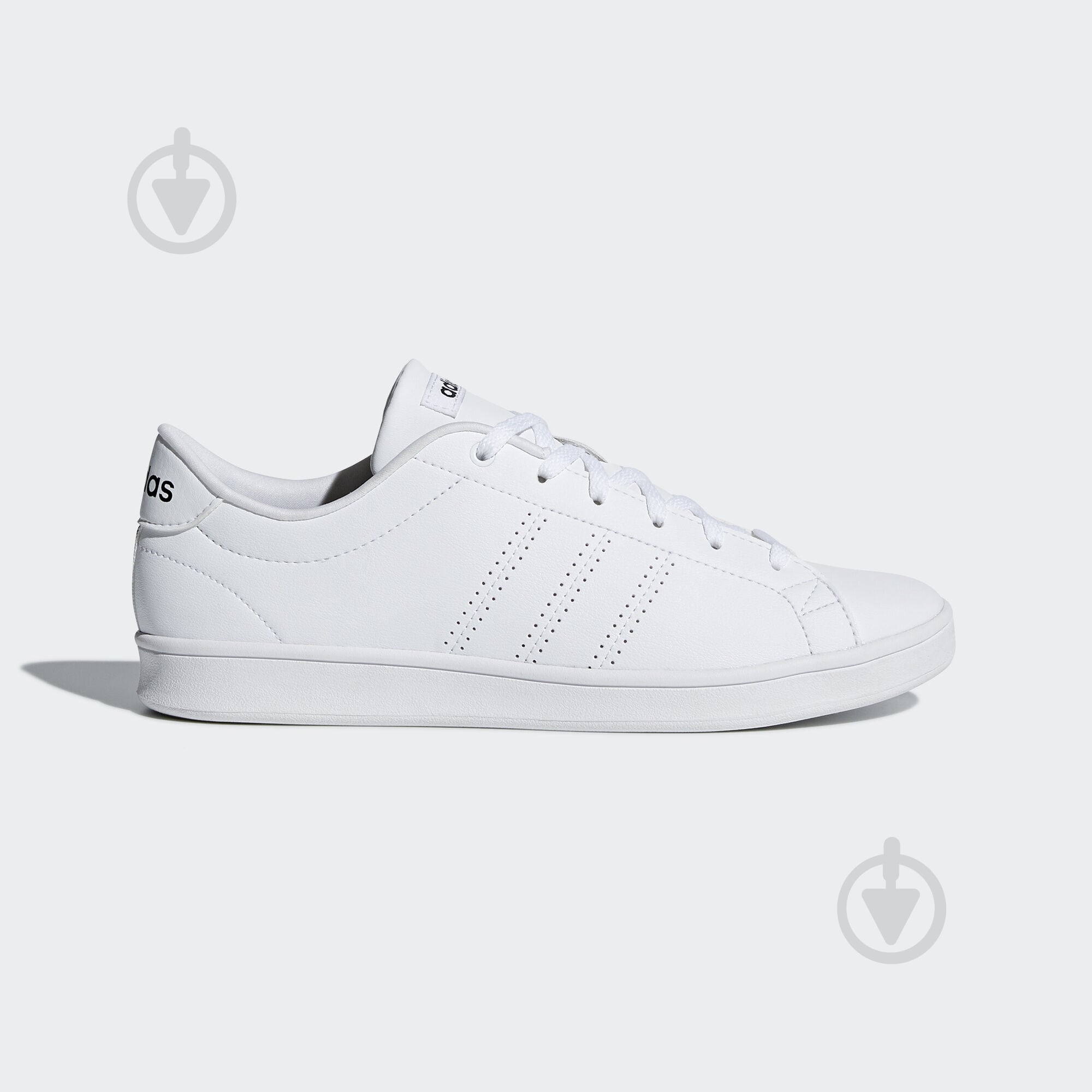 Кроссовки женские зимние Adidas ADVANTAGE CLEAN QT B44667 р.38 2/3 белые - фото 1 Кроссовки женские зимние Adidas ADVANTAGE CLEAN QT B44667 р.38 2/3 белые - фото 1