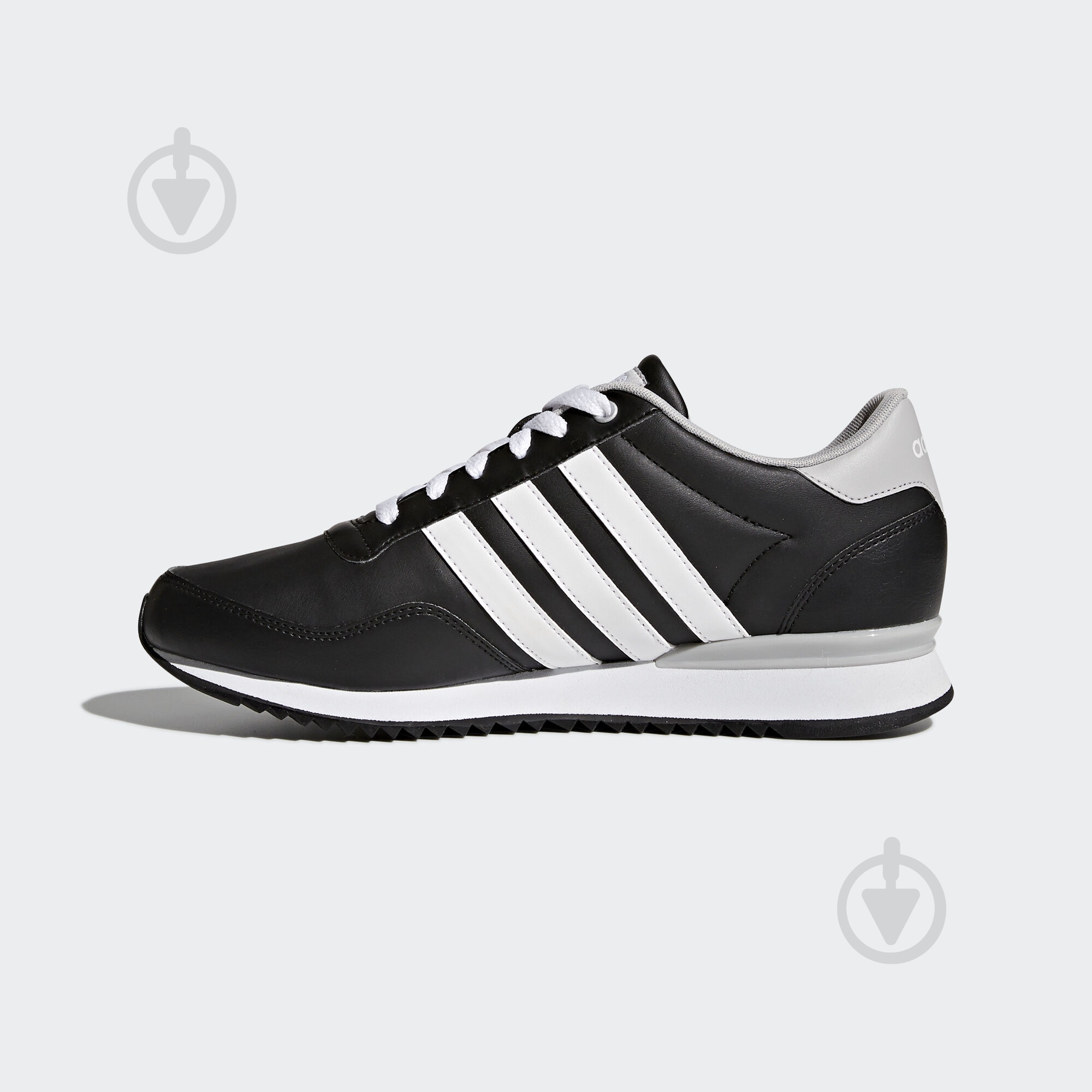 Кросівки чоловічі зимові Adidas JOGGER CL BB9682 р.41 1/3 чорні - фото 6 Кросівки чоловічі зимові Adidas JOGGER CL BB9682 р.41 1/3 чорні - фото 6