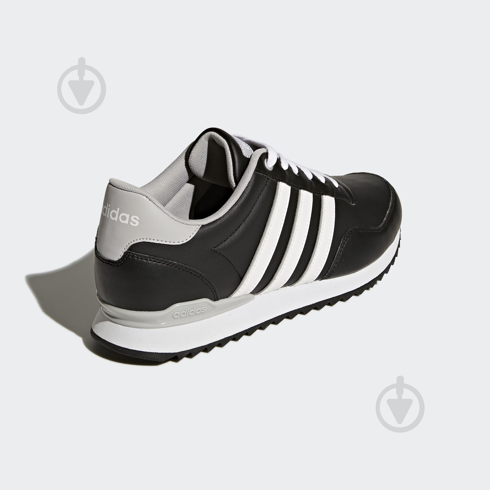 Кроссовки мужские зимние Adidas JOGGER CL BB9682 р.43 1/3 черные - фото 5