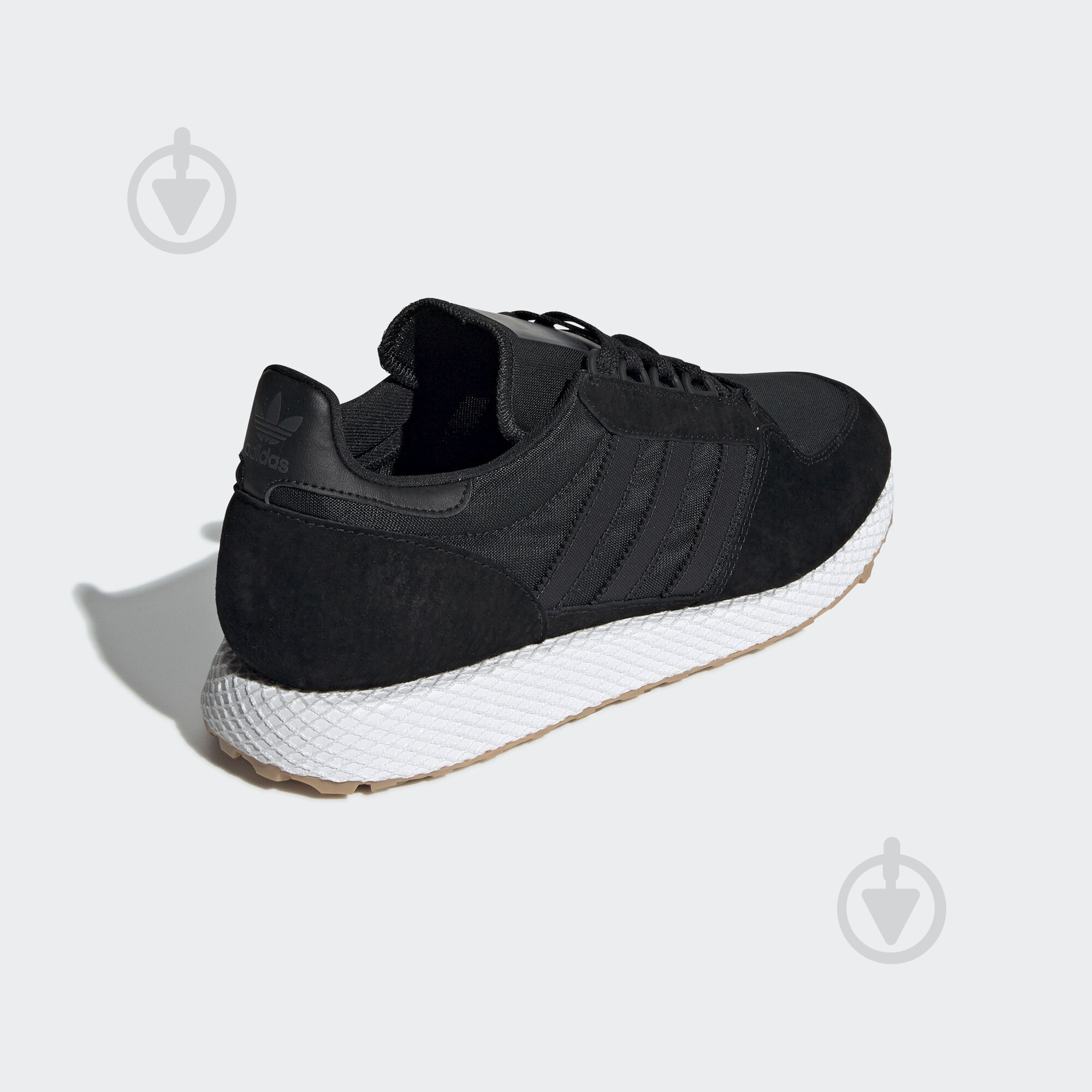 Кроссовки мужские Adidas Forest Grove CG5673 р.44 черные - фото 5