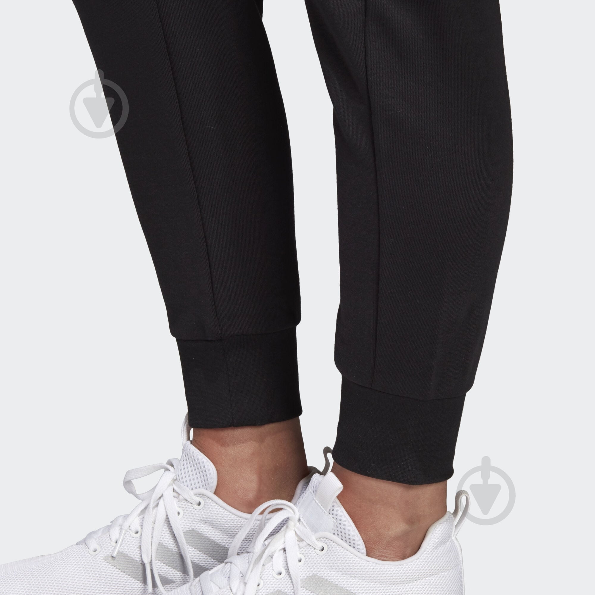 Брюки Adidas W E PLN PANT DP2400 р. M черный - фото 7 Брюки Adidas W E PLN PANT DP2400 р. M черный - фото 7
