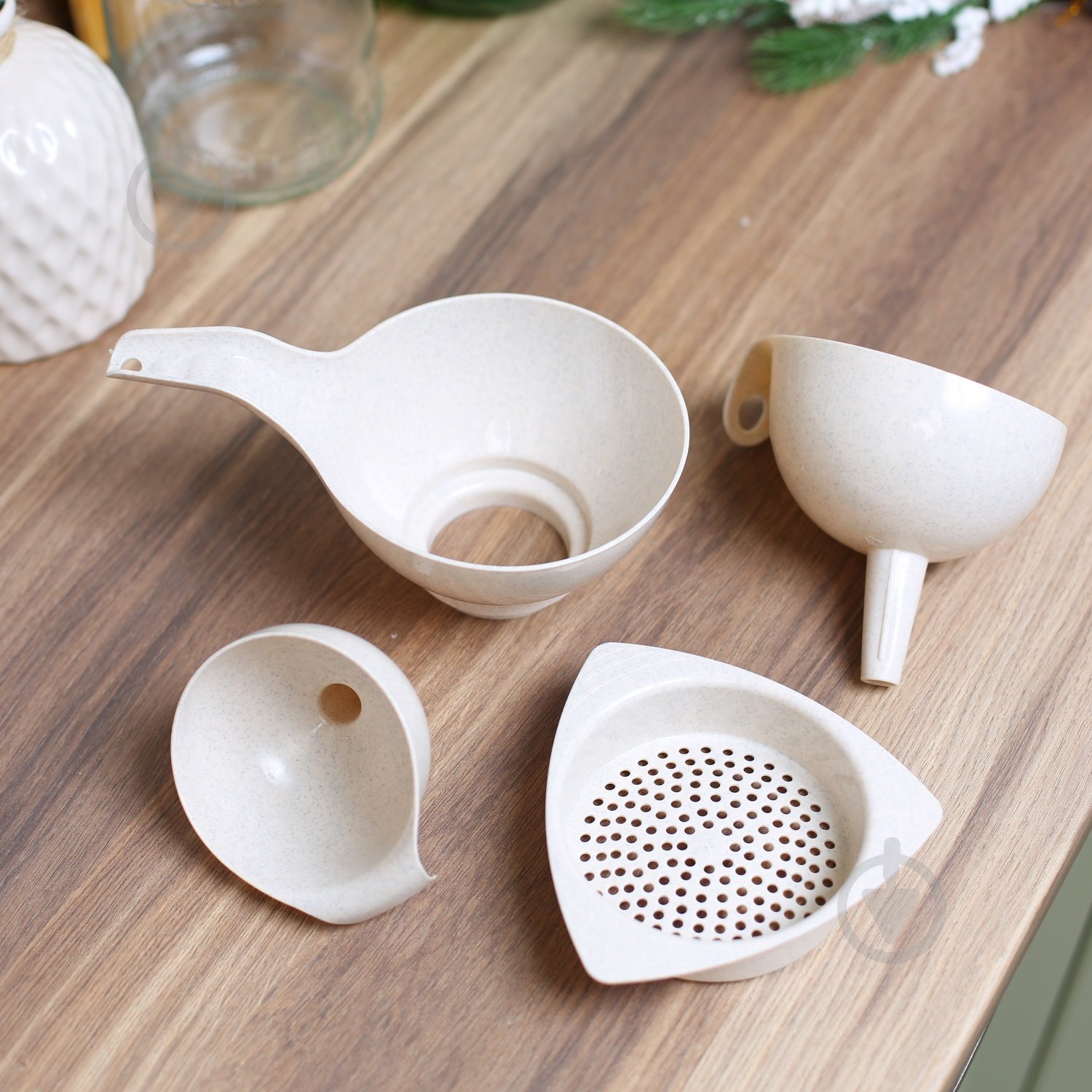 Воронка Flamberg Simple 115х90х90 мм крем - фото 3