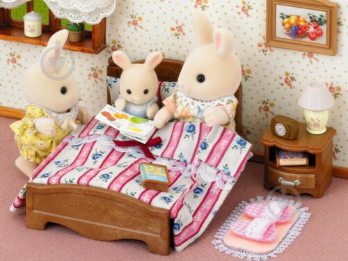 Ігровий набір Sylvanian Families Велике ліжко і тумбочка - фото 3